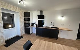 Le Clos Des Cadots - Suites Equipees